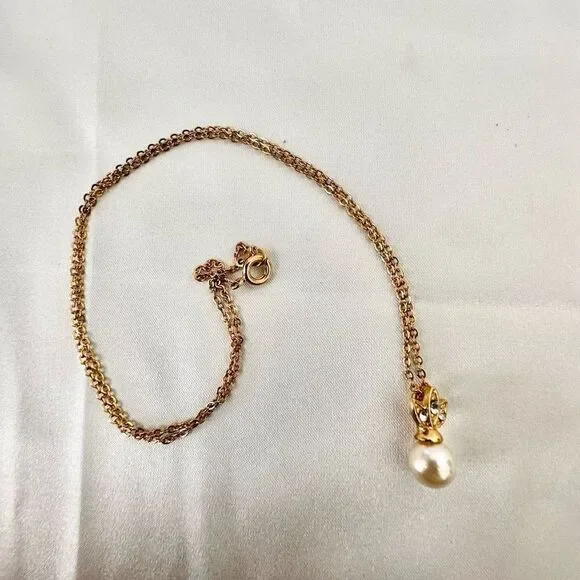 Faux Pearl rhinestone pendant necklace - Picture 5 of 10